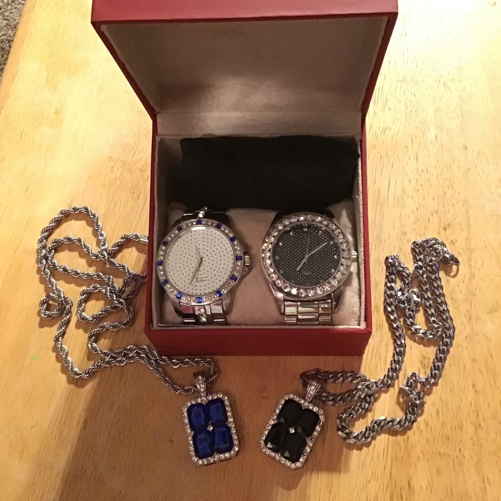 TECHNO PAVÉ WATCHES x 2 PENDANTS x 2 CHAINS x 2
